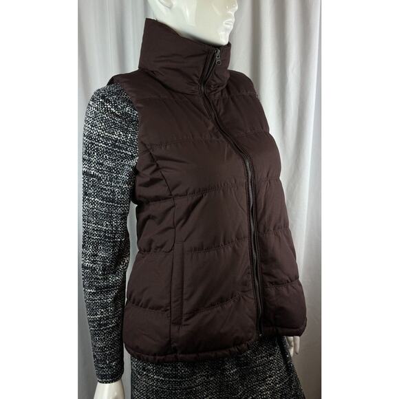 Old Navy Canvas Puffer Vest, Burgundy M gorpcore mountain 64-04 NWT - Picture 3 of 14